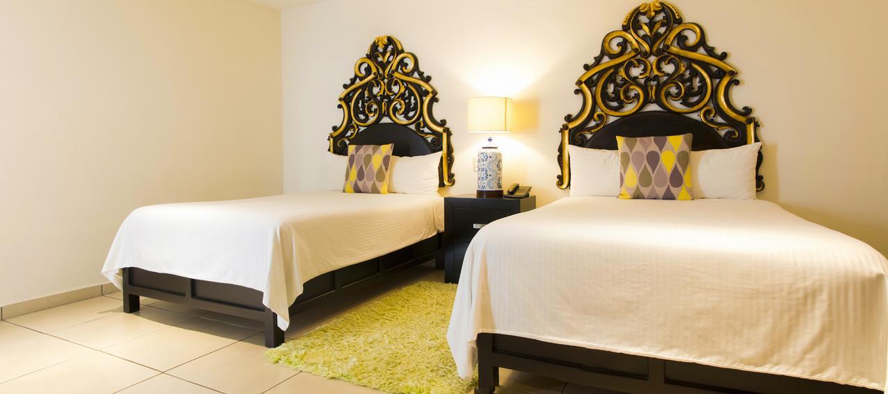 Hotel Expres By Hosting House Морелия Экстерьер фото