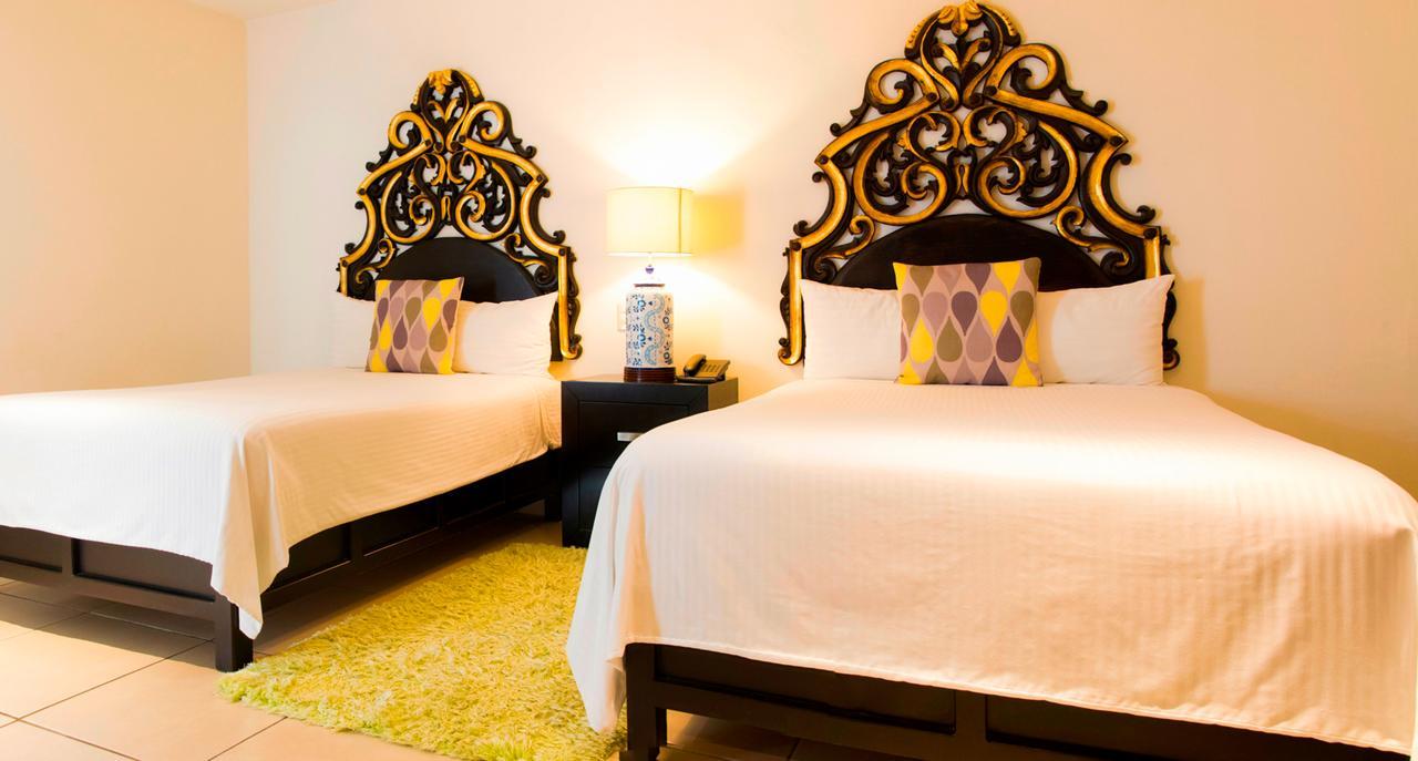 Hotel Expres By Hosting House Морелия Экстерьер фото